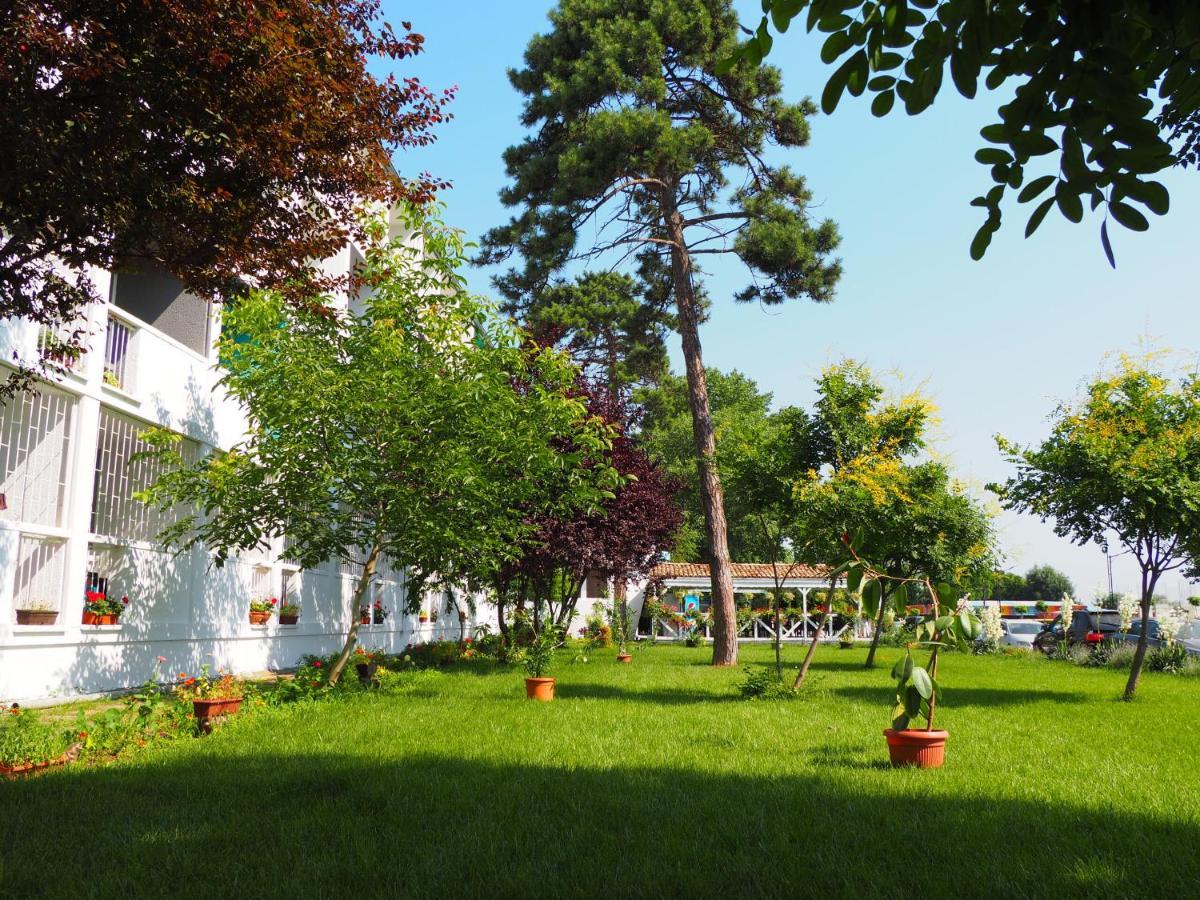 Hotel Minerva Eforie Nord Zewnętrze zdjęcie